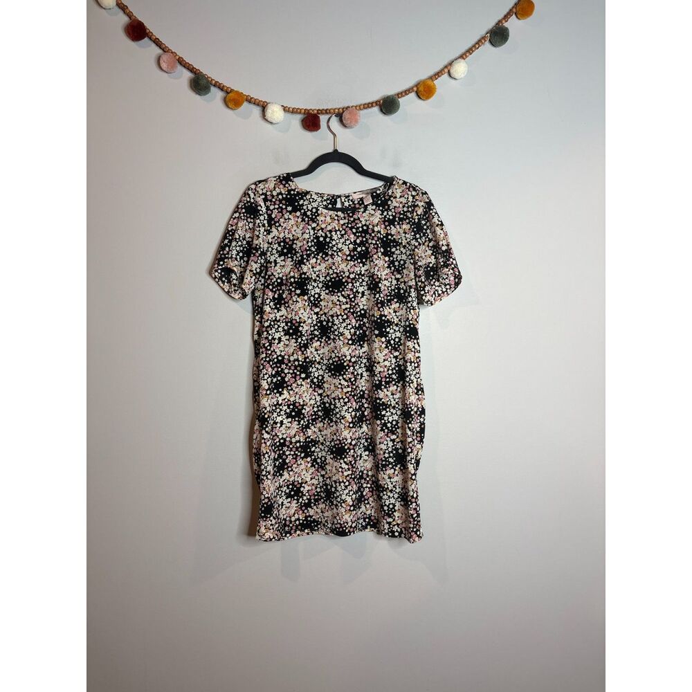 🔆 Forever 21 black floral dress
